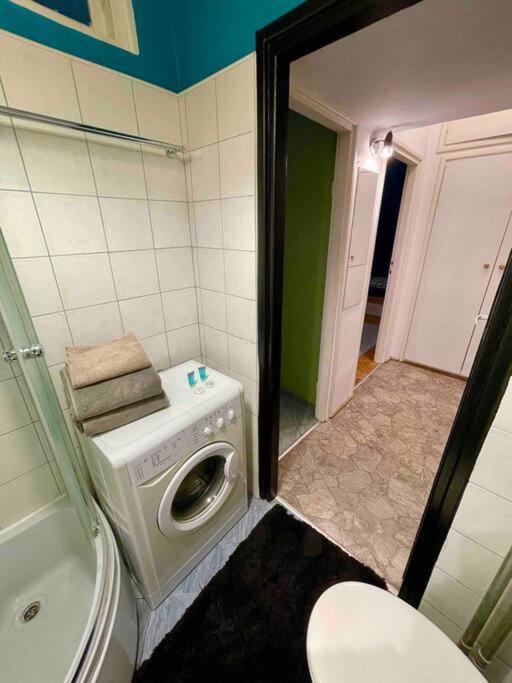 Apartamento Super Square Metro X2 Fast Wifi 55'Tv Netflix Hbo Appletv+ Amazontv Varsovia Exterior foto